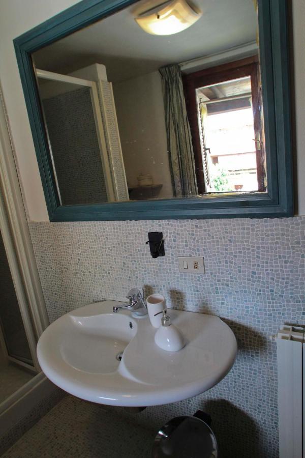 Guesthouse Nuvole Olbia Exterior foto