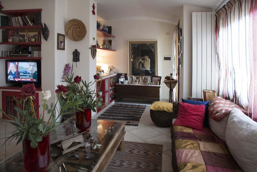 Guesthouse Nuvole Olbia Exterior foto