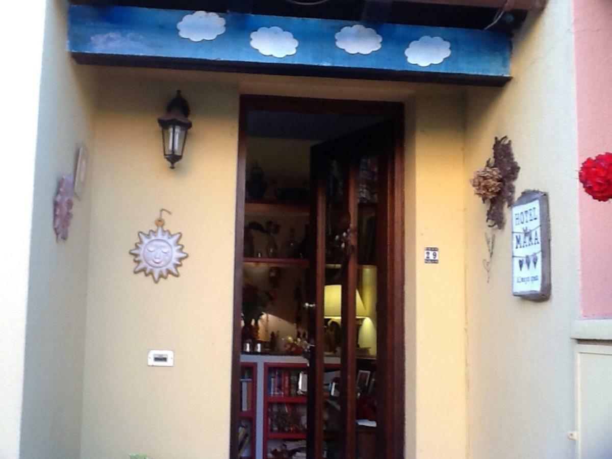 Guesthouse Nuvole Olbia Exterior foto