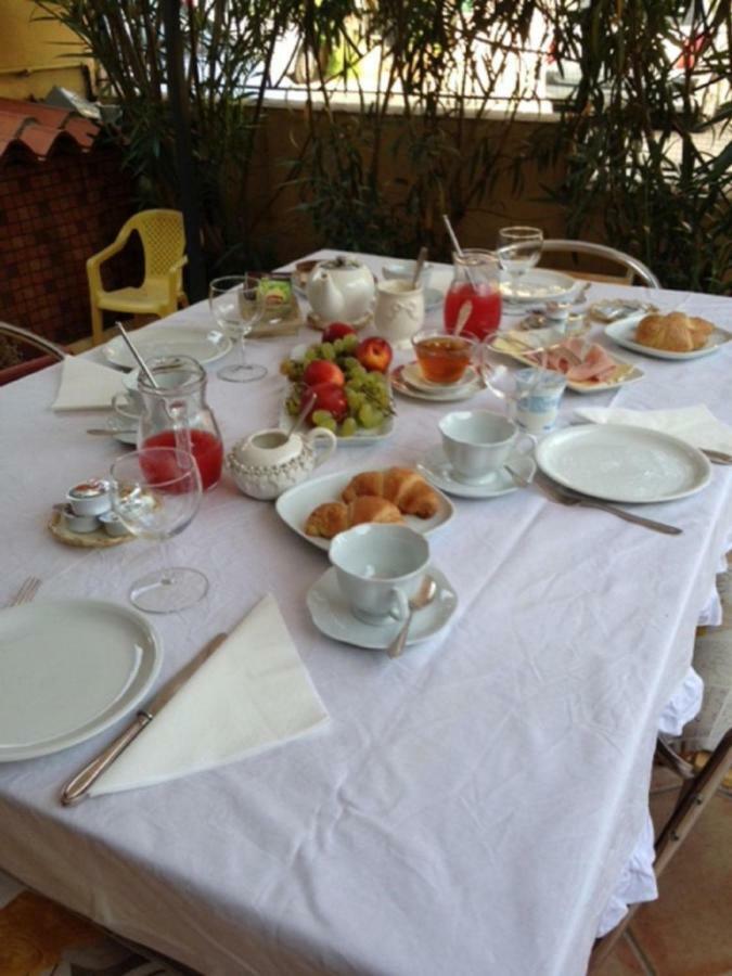 Guesthouse Nuvole Olbia Exterior foto