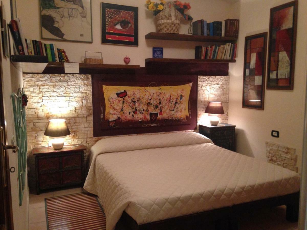 Guesthouse Nuvole Olbia Zimmer foto